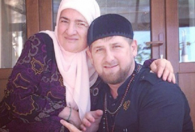Мама Кадырова отправила в Сирию 80 тонн продуктов питания